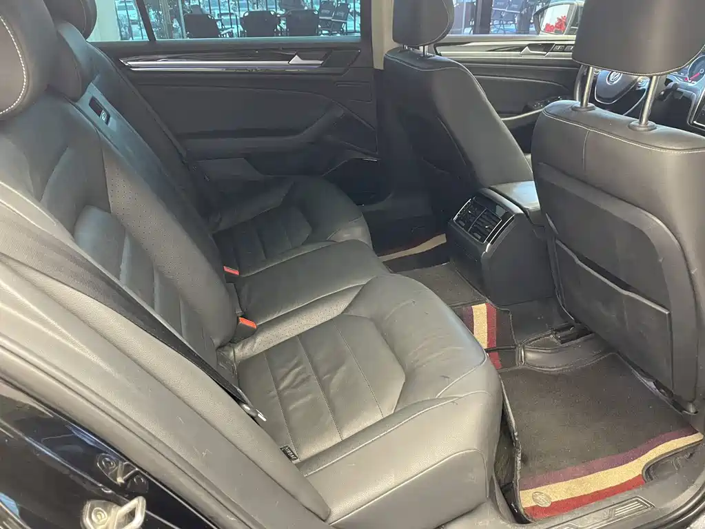 Volkswagen Phideon — миниатюра 20