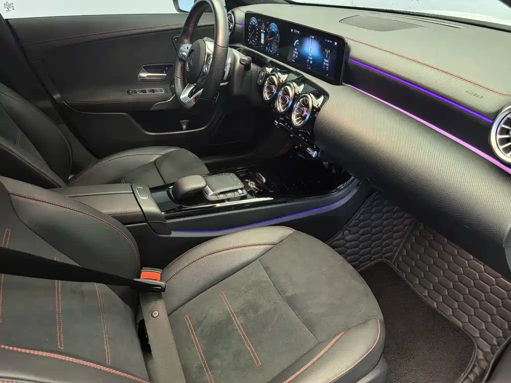 Mercedes-Benz CLA (Import) — миниатюра 8