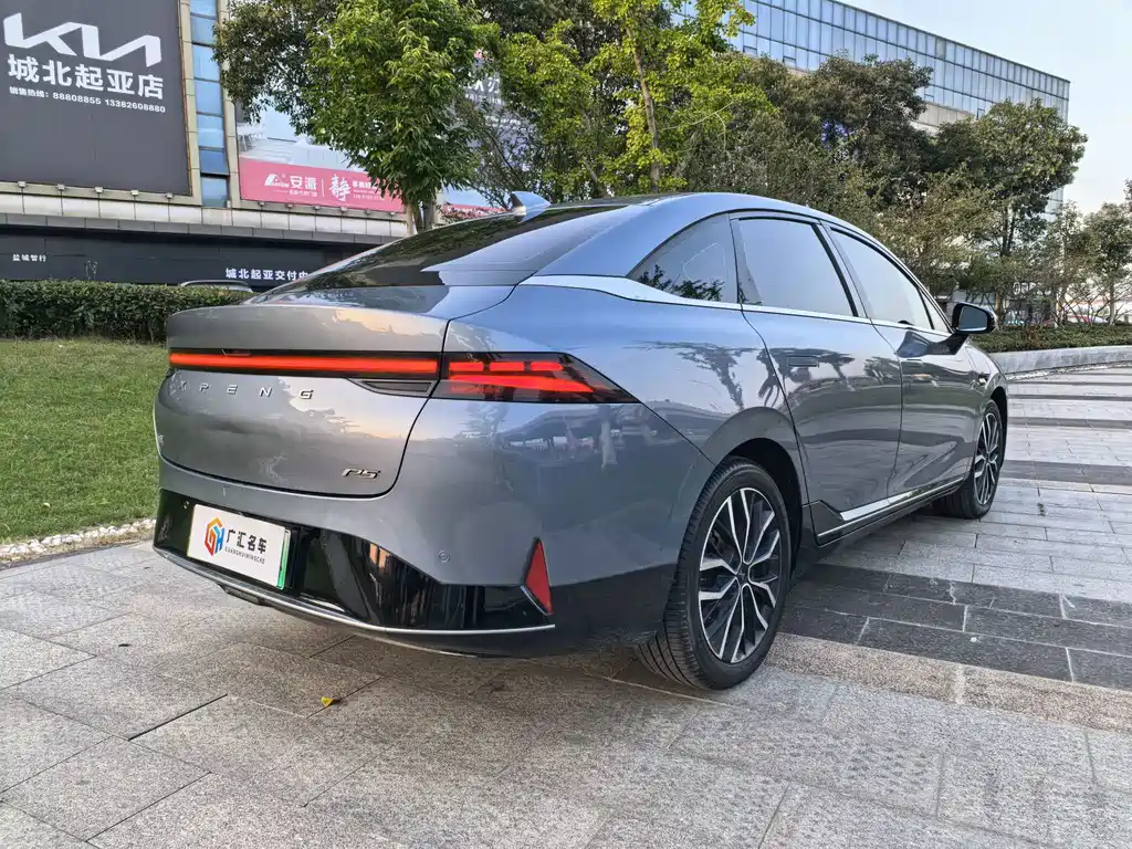 XPeng P5 — миниатюра 8