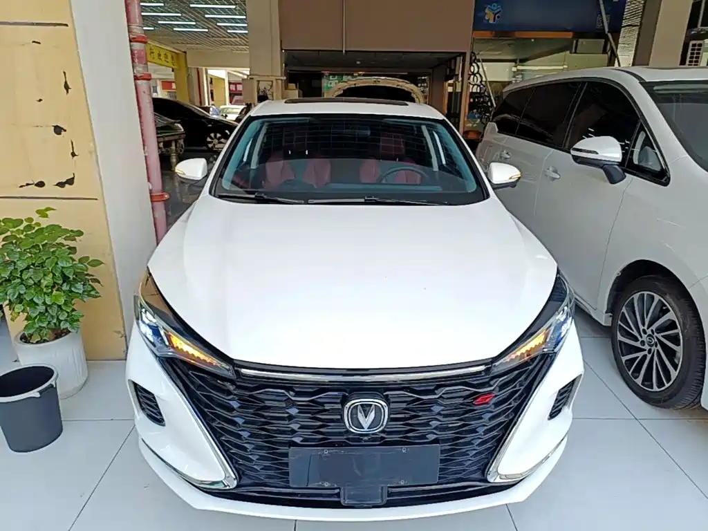 Changan Eado — миниатюра 3