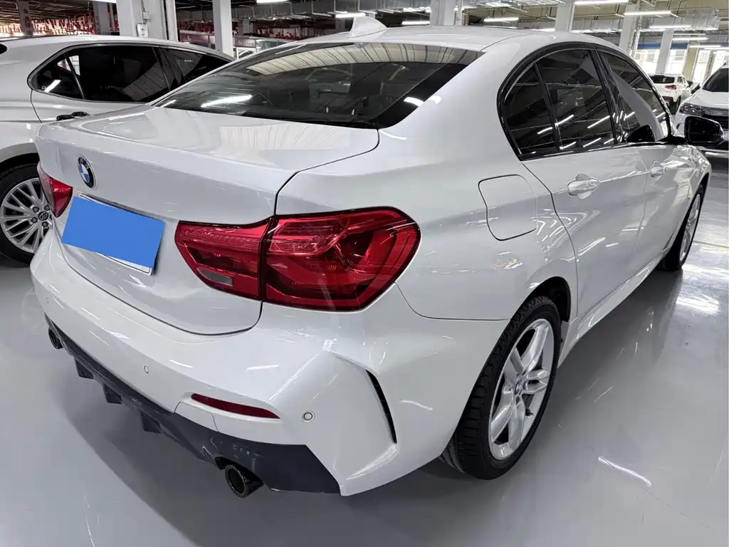 BMW 1 Series — миниатюра 18