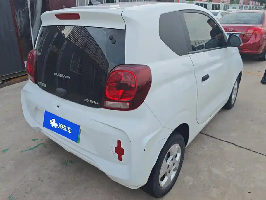 Roewe Clever — миниатюра 3