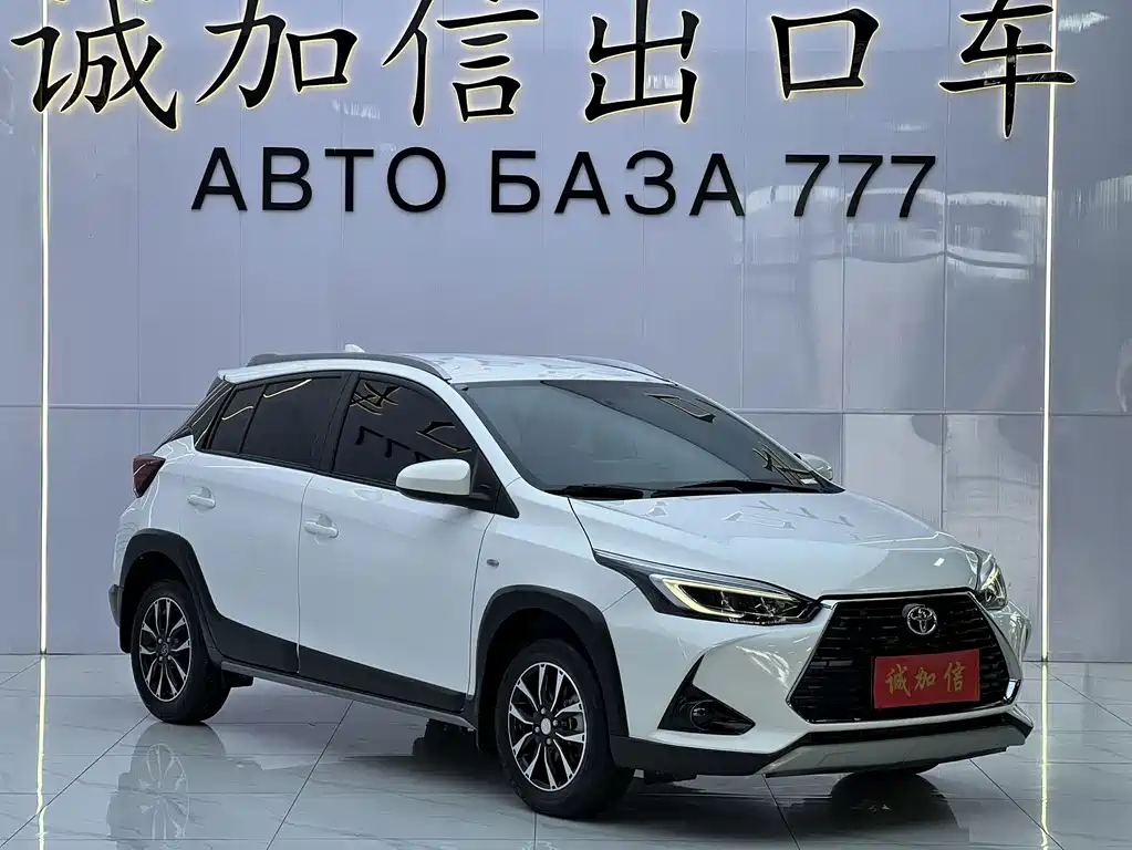 Toyota Yaris L — миниатюра 3