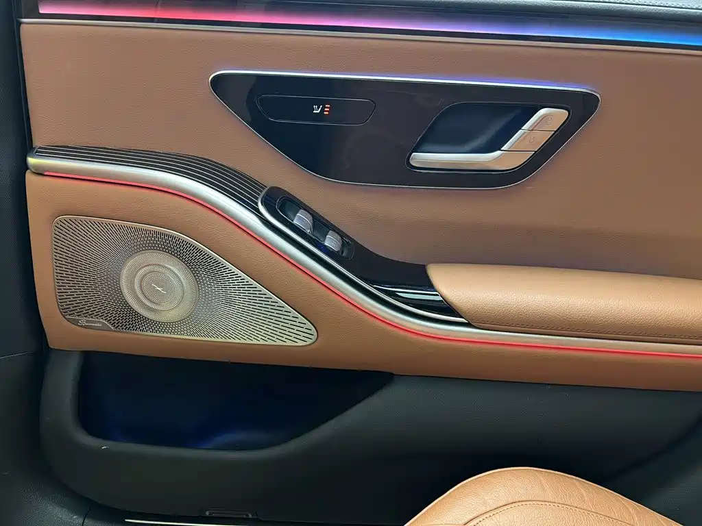 Mercedes-Benz S-Class — миниатюра 36
