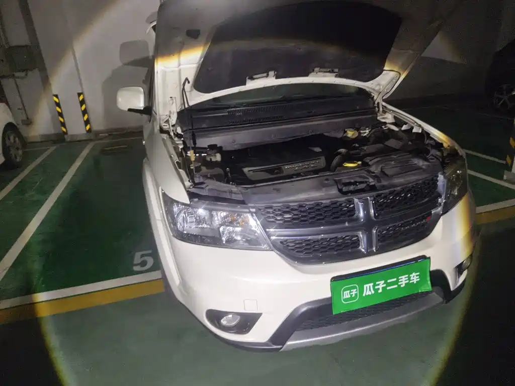 Dodge Journey — миниатюра 20