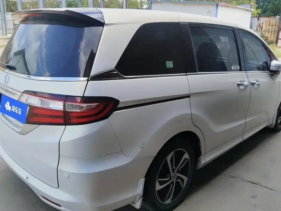 Honda Odyssey — миниатюра 3