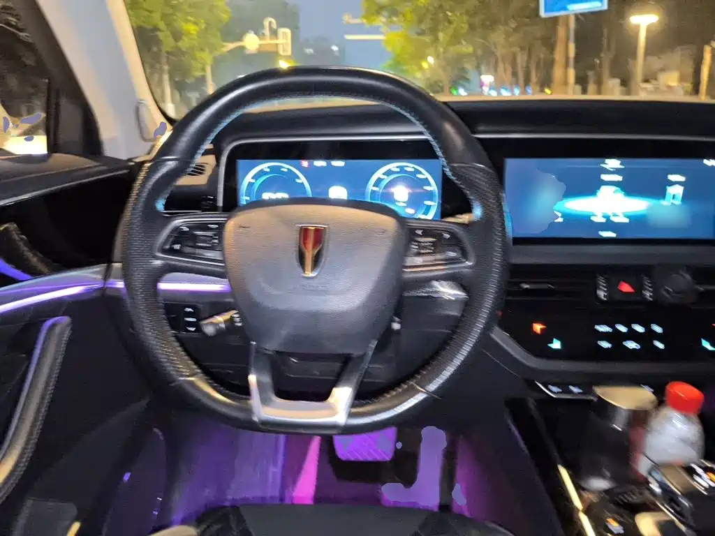 Hongqi Hongqi HS5 — миниатюра 6