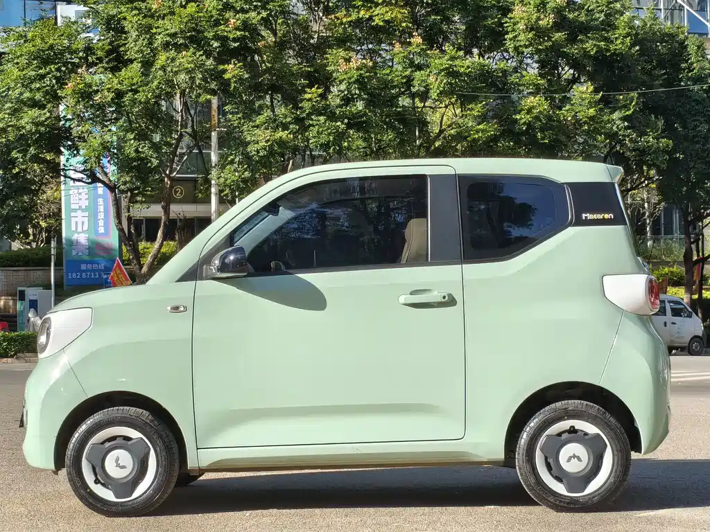 Wuling MINIEV — миниатюра 5
