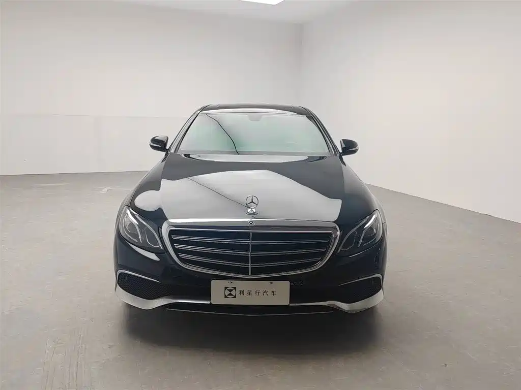 Mercedes-Benz E-Class — миниатюра 4