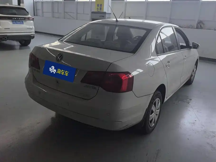 Volkswagen Jetta — миниатюра 3