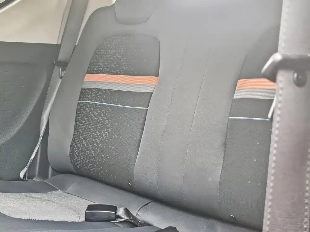 Wuling MINIEV — миниатюра 15