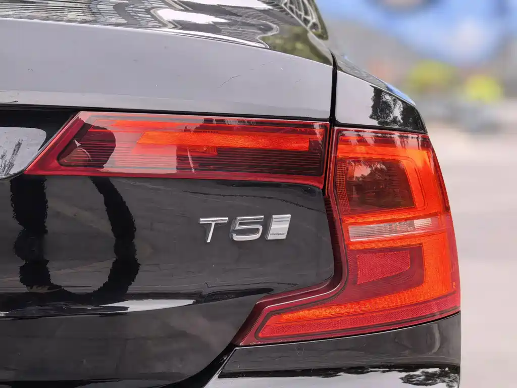 Volvo S90 — миниатюра 22