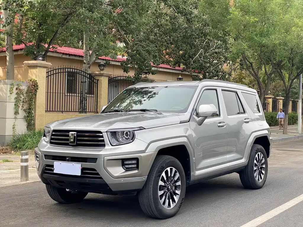 TANK TANK 700 NEW ENERGY