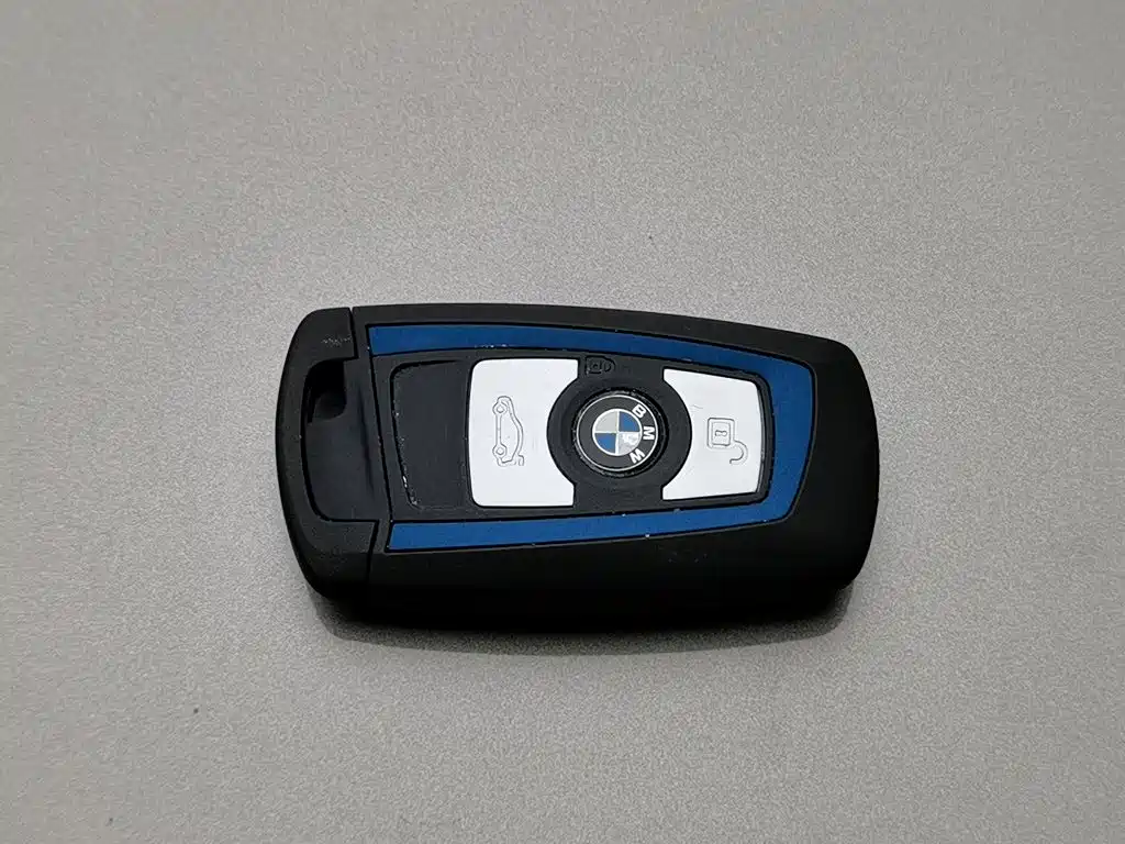BMW 3 Series — миниатюра 19