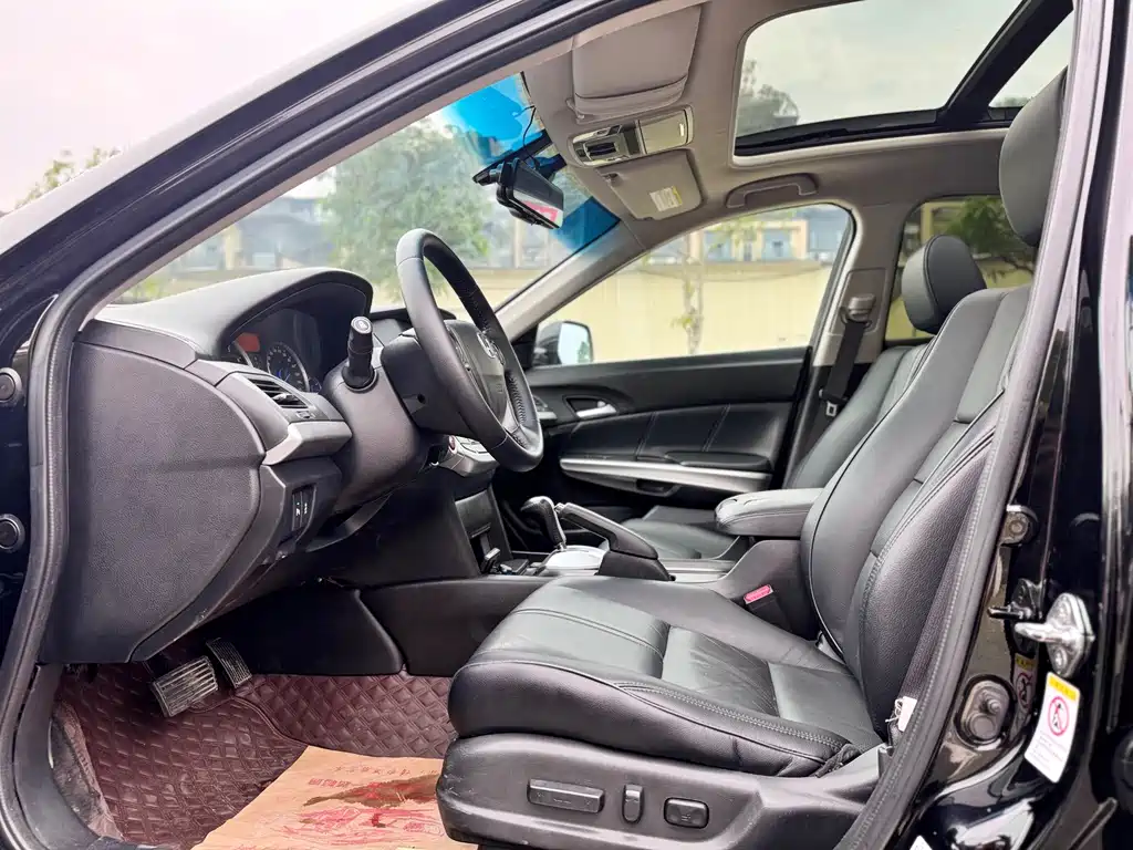 Honda Crosstour — миниатюра 7