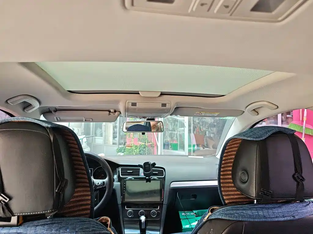Volkswagen Golf — миниатюра 19