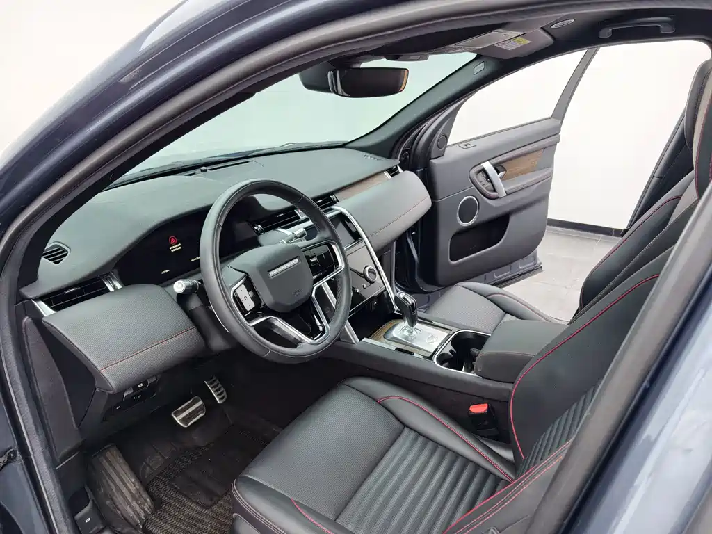 Land Rover Discovery Sport — миниатюра 12