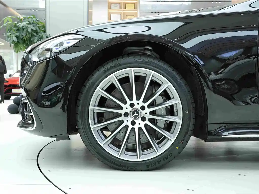 Mercedes-Benz S-Class — миниатюра 22