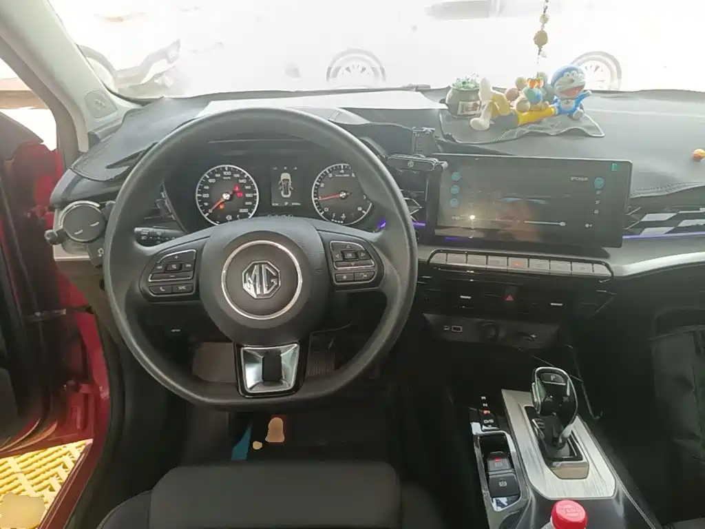 MG MG5 — миниатюра 10