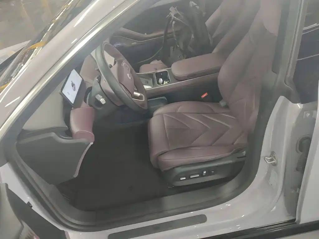 NIO ET5T — миниатюра 15