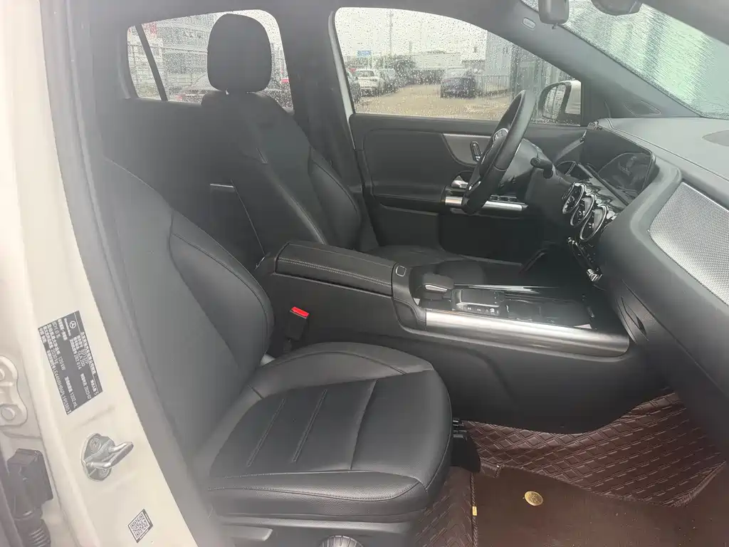 Mercedes-Benz GLA — миниатюра 4