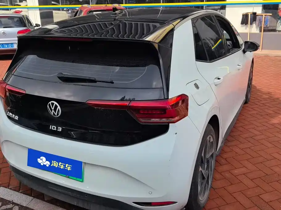 Volkswagen ID.3 — миниатюра 3