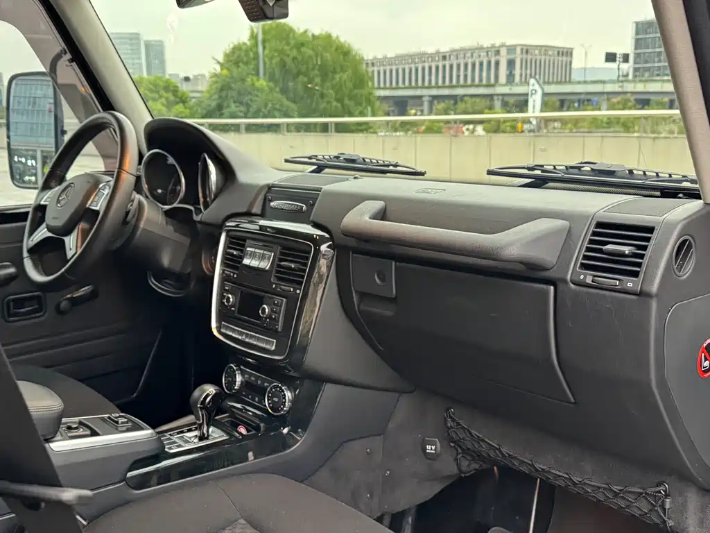 MERCEDES-BENZ G CLASS