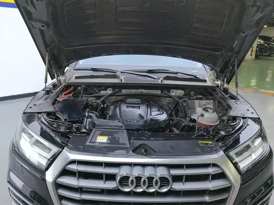 Audi Q5L 2020 40 TFSI Fashion