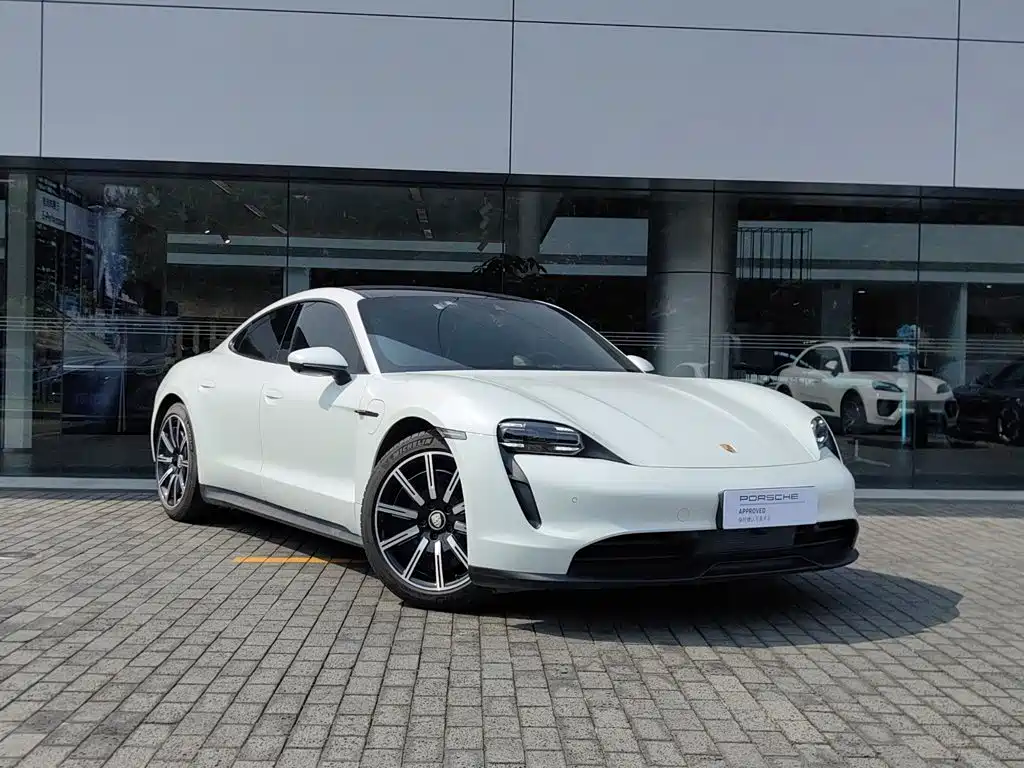 Porsche Taycan — миниатюра 15