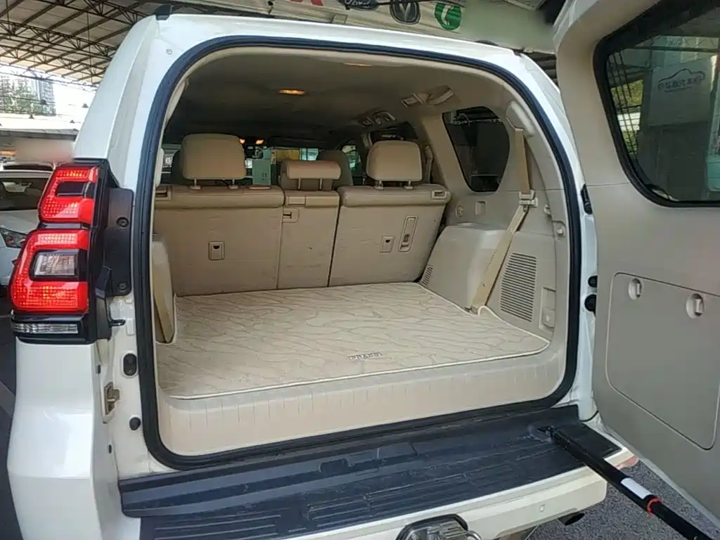 Toyota Prado — миниатюра 19