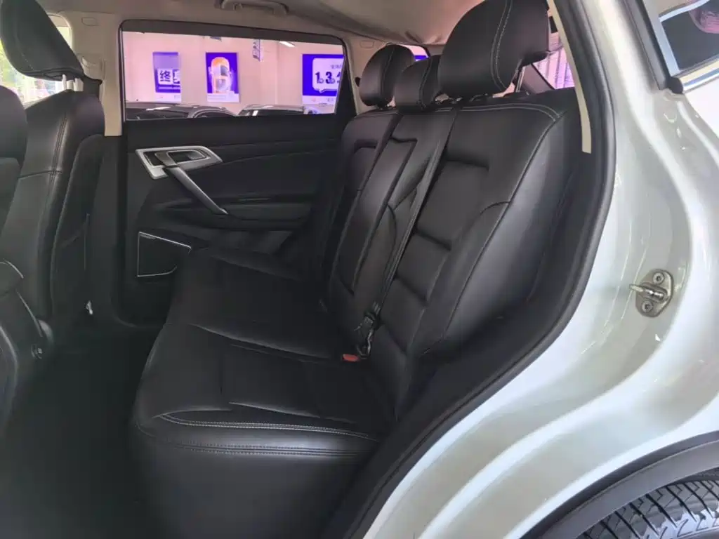 Geely Boyue — миниатюра 17