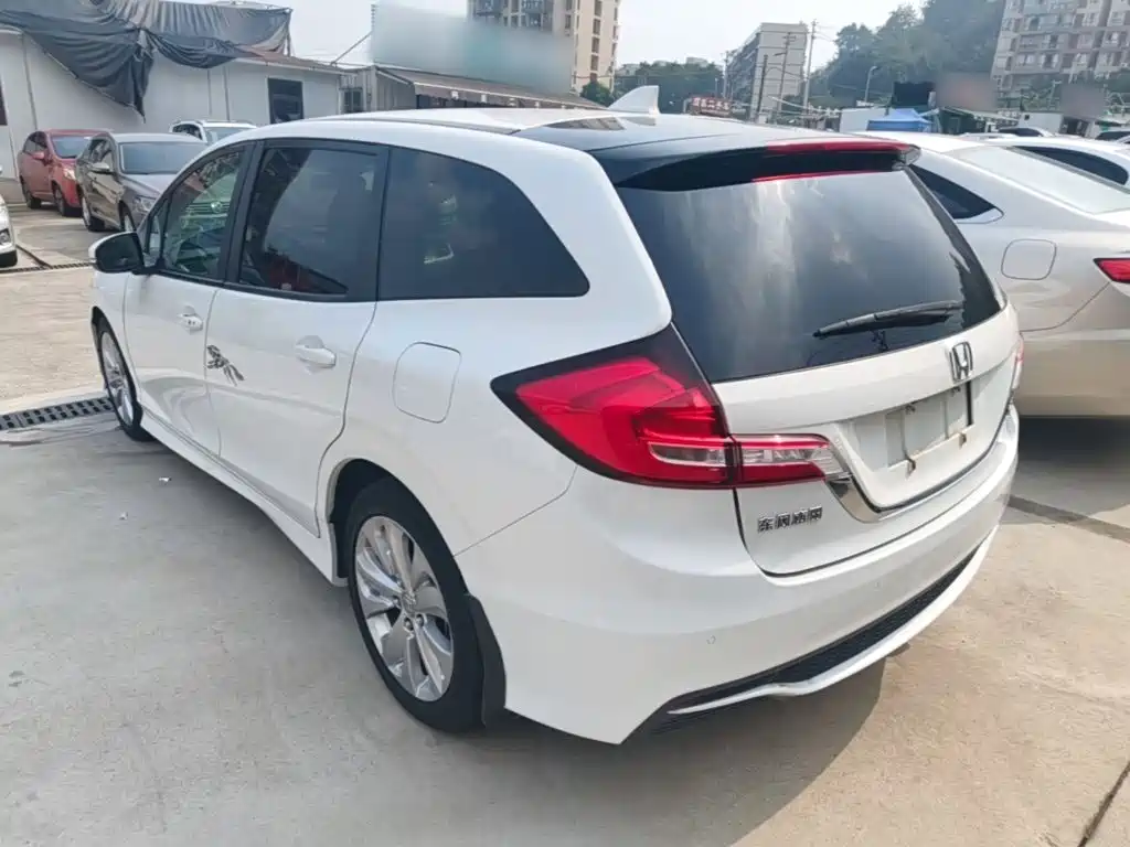 Honda Jade — миниатюра 5