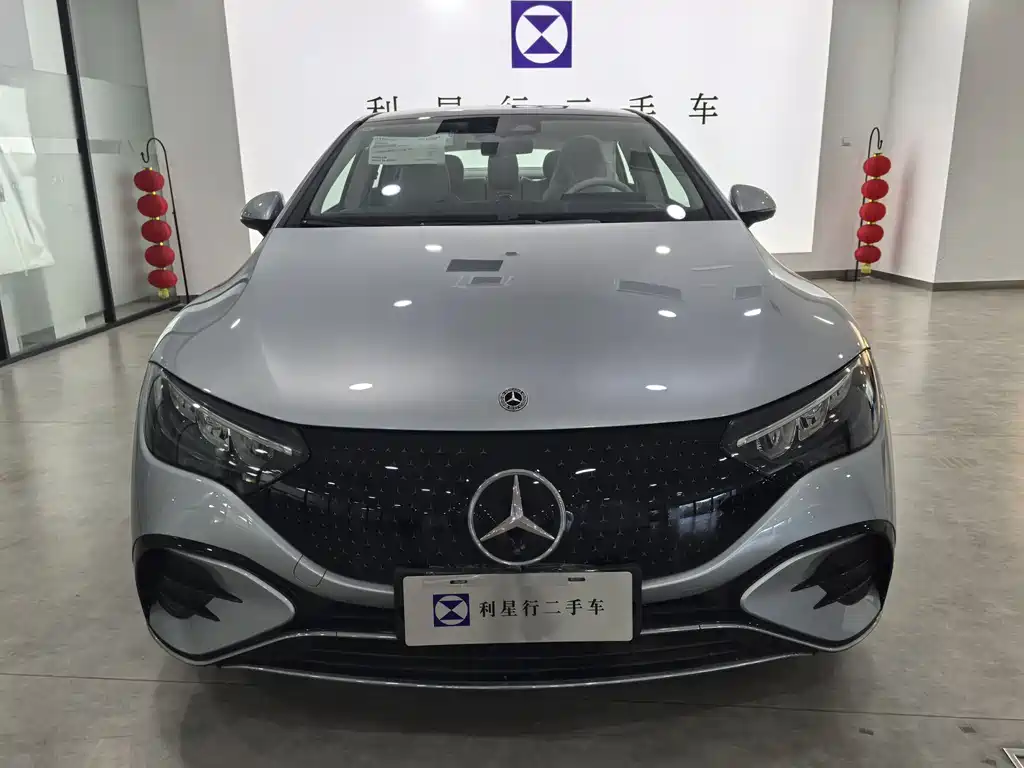 Mercedes-Benz EQE 2025 500 4MATIC Luxury