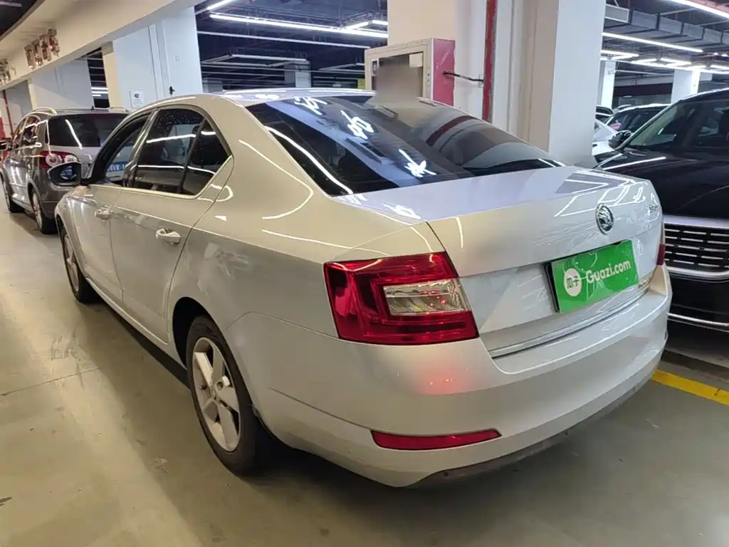 Skoda Octavia — миниатюра 5