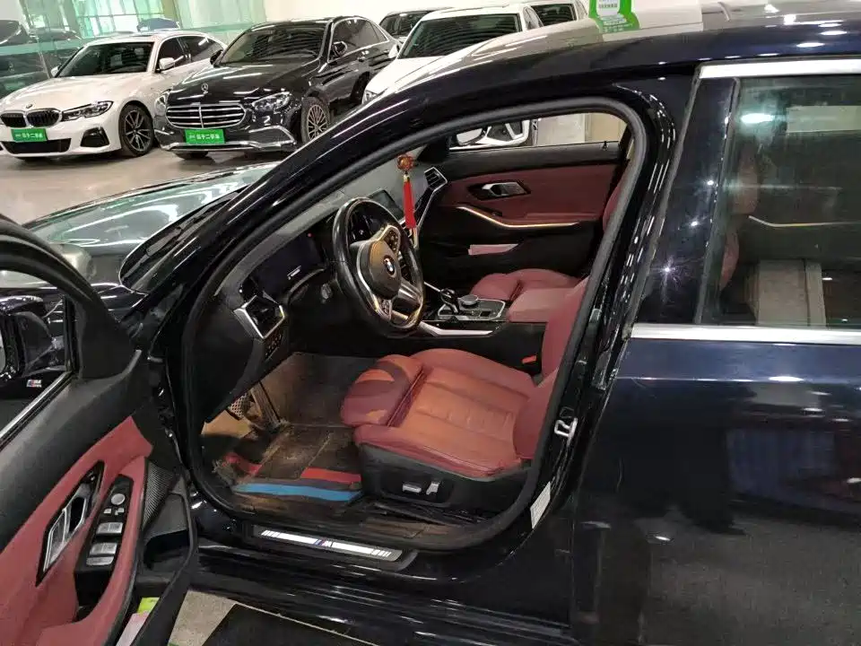 BMW 3 Series — миниатюра 5