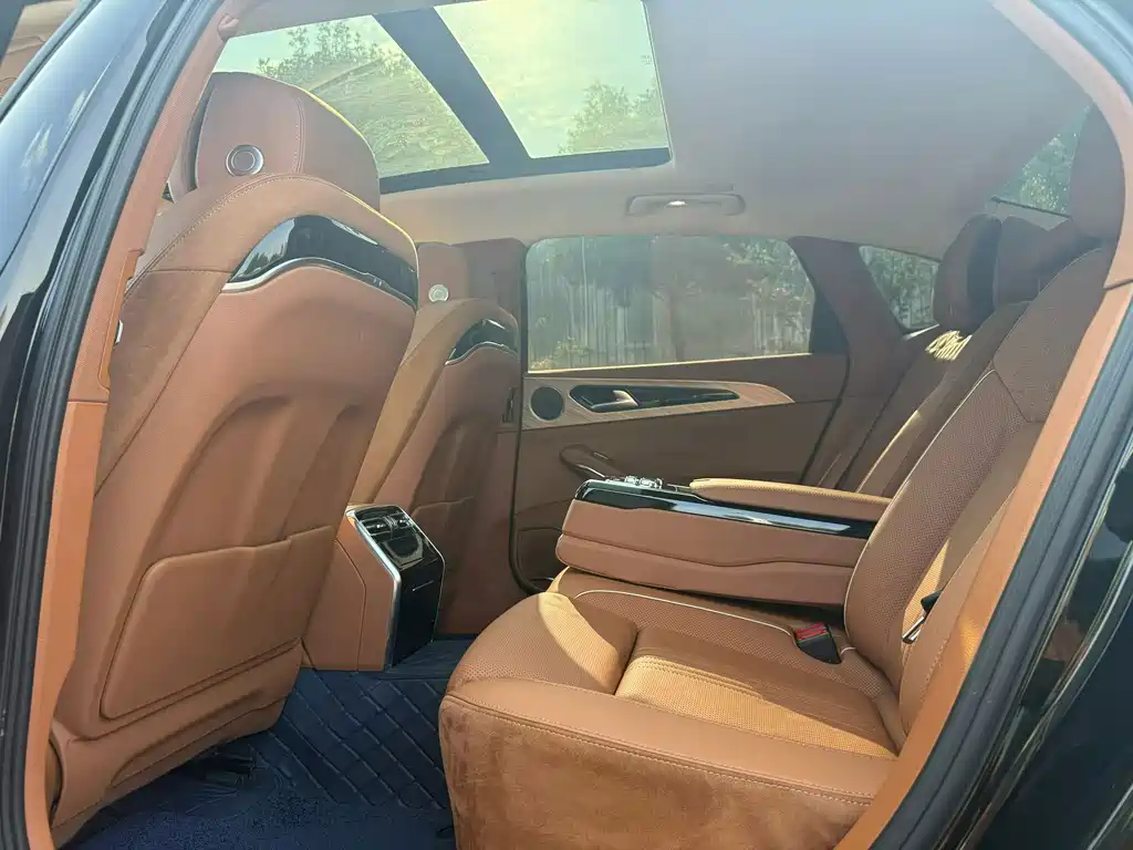 Hongqi Hongqi H9 — миниатюра 6