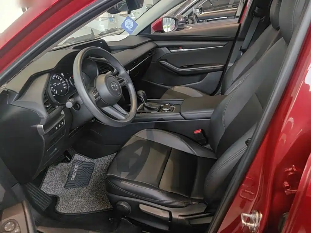 Mazda 3 Axela — миниатюра 15