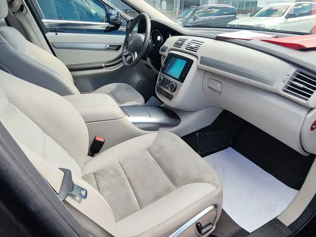 Mercedes-Benz R-Class — миниатюра 15