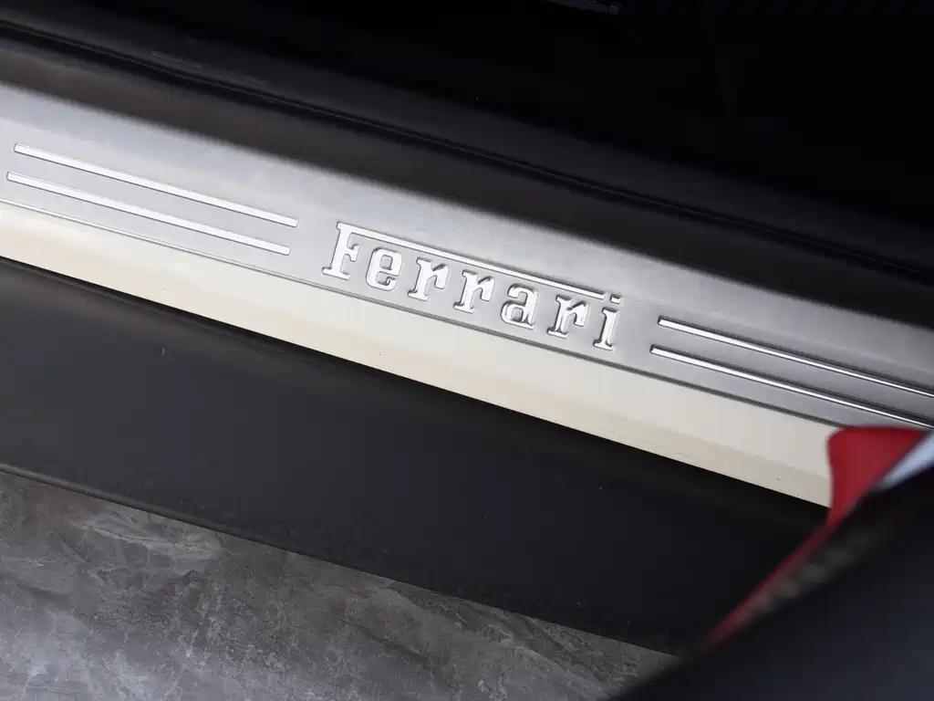 Ferrari Roma — миниатюра 12