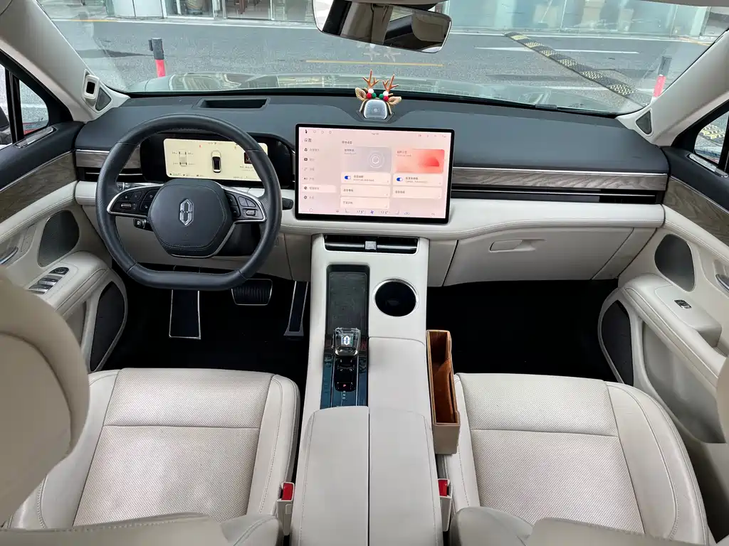 AITO AITO M5 — миниатюра 13
