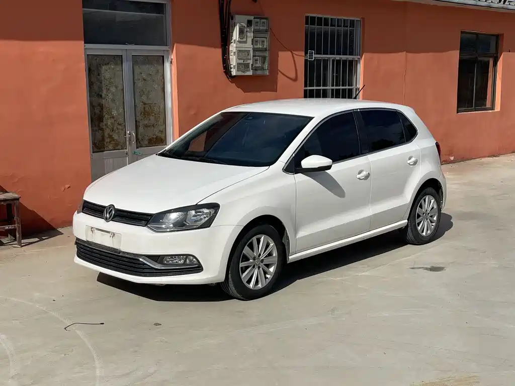Volkswagen Polo 2015