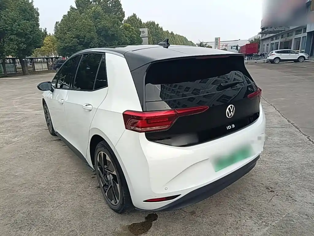 Volkswagen ID.3 — миниатюра 5