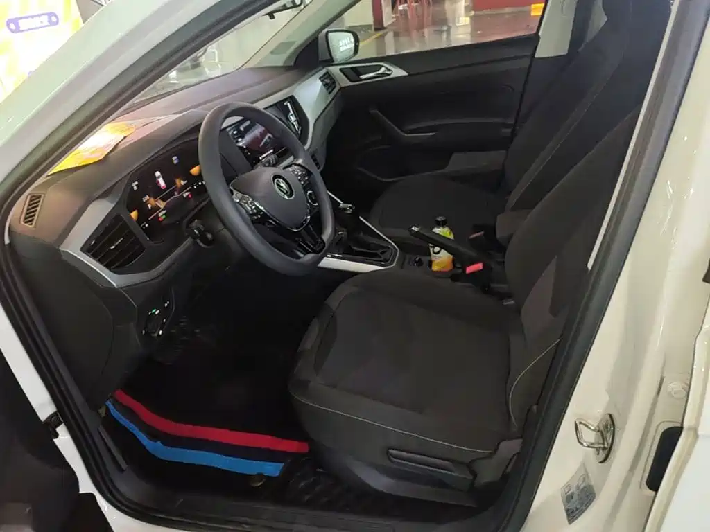 Volkswagen Polo — миниатюра 15