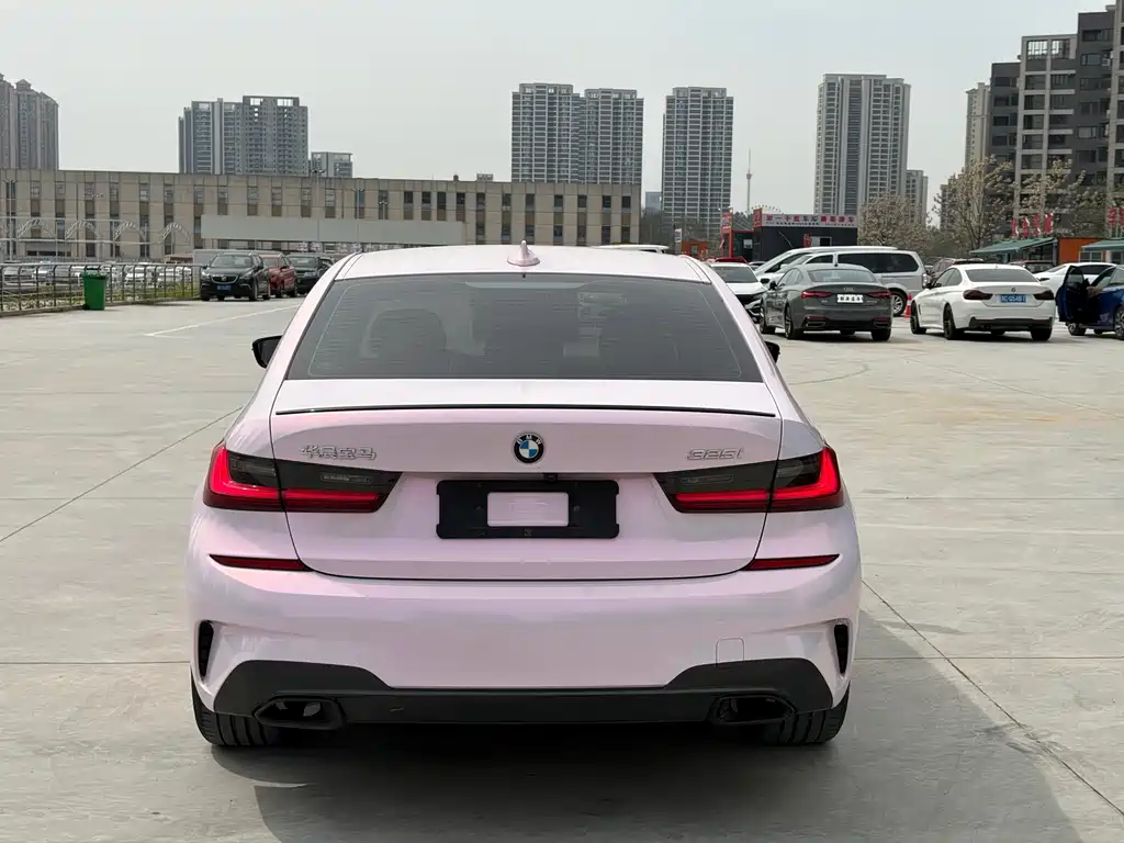 BMW 3 Series — миниатюра 6