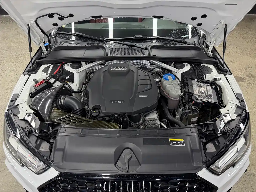 Audi A4L — миниатюра 21