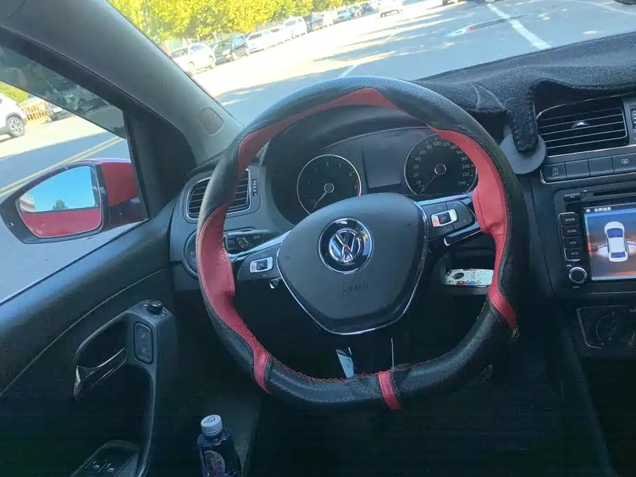 Volkswagen Polo — миниатюра 15
