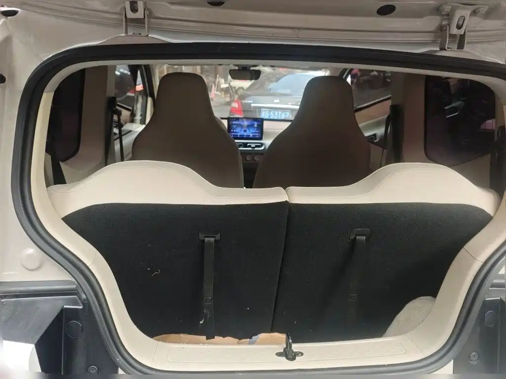 Wuling MINIEV — миниатюра 15