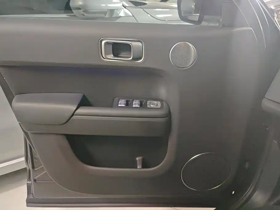 Li Auto Li L7 — миниатюра 6