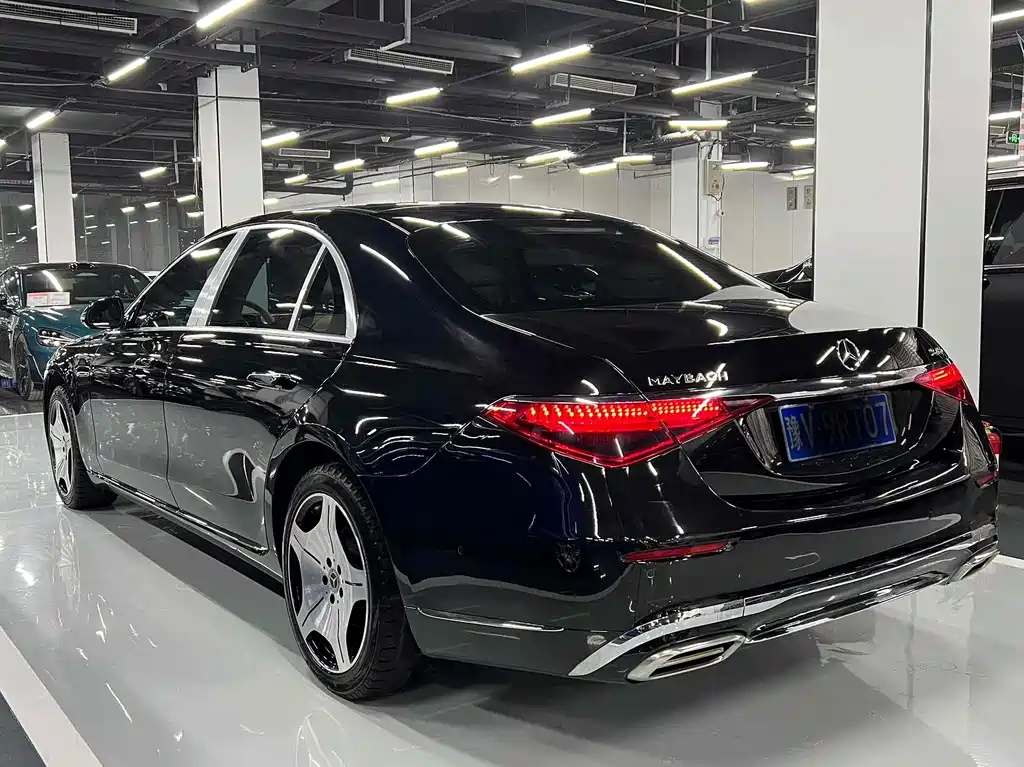 MERCEDES-BENZ S CLASS