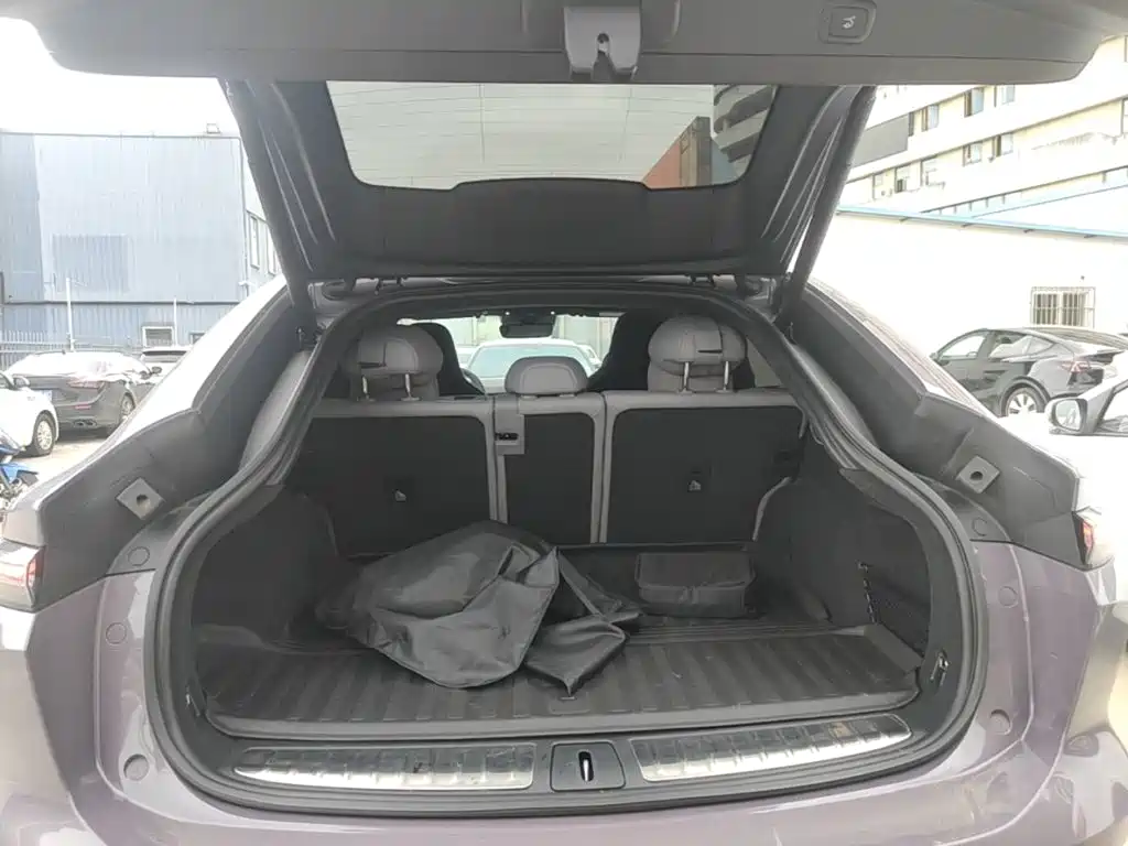NIO EC6 — миниатюра 19
